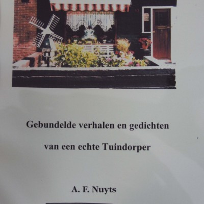 Gebundelde verhalen en gedichten van een echte Tuindorper: A.F.Nuyts, €5.00