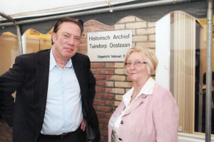 2011-Opening-HATO-onderkomen-Steenbokstraat-door-Rob-Post